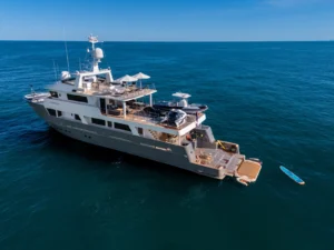 MY OURWAY_NEMO_submarine_support_vessel_16