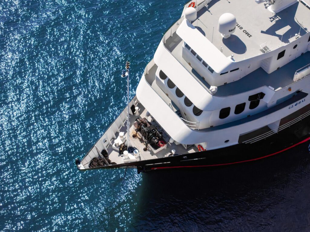 Anchor-Bow-Deck-of-MY-Global