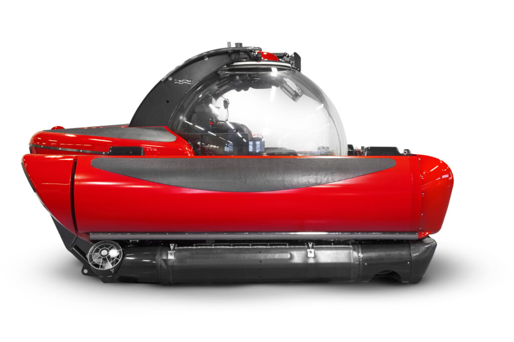 C-Explorer 3 Red - Starboard